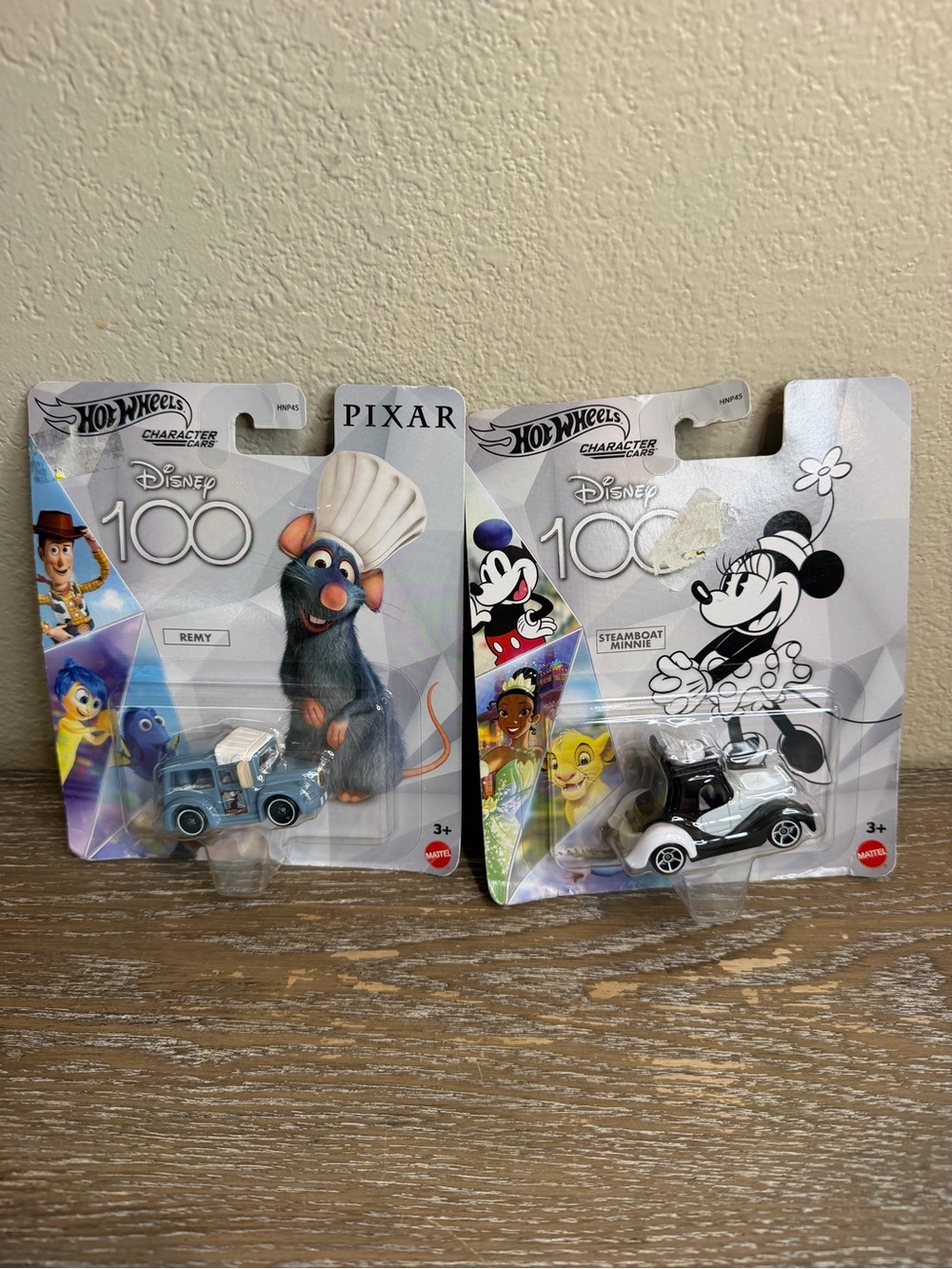 New Hot Wheels Character Cars Disney 100 Steamboat Minnie and Remy